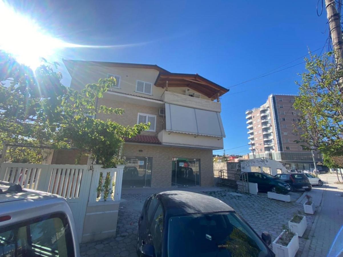 Trip-Stop Apartments Vlorë Eksteriør bilde